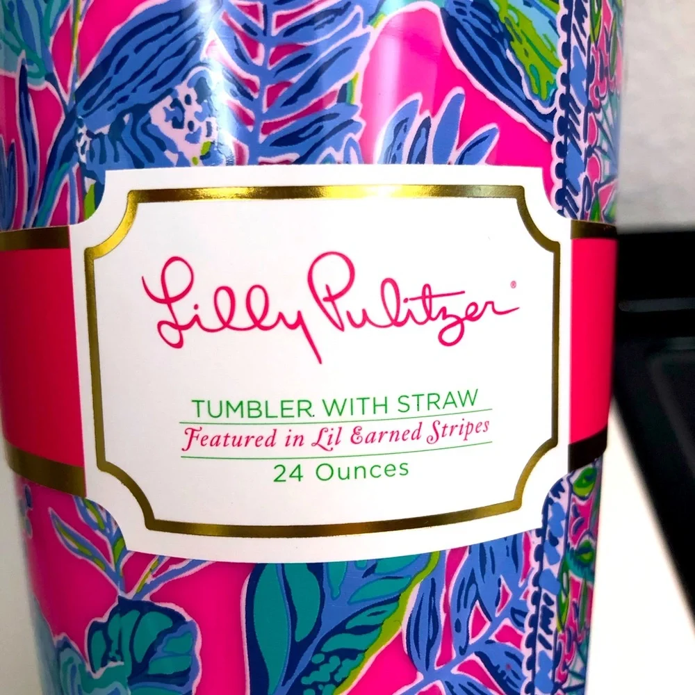 Lilly Pulitzer Shell Me Something Good 24 oz Tumbler with Straw NWT